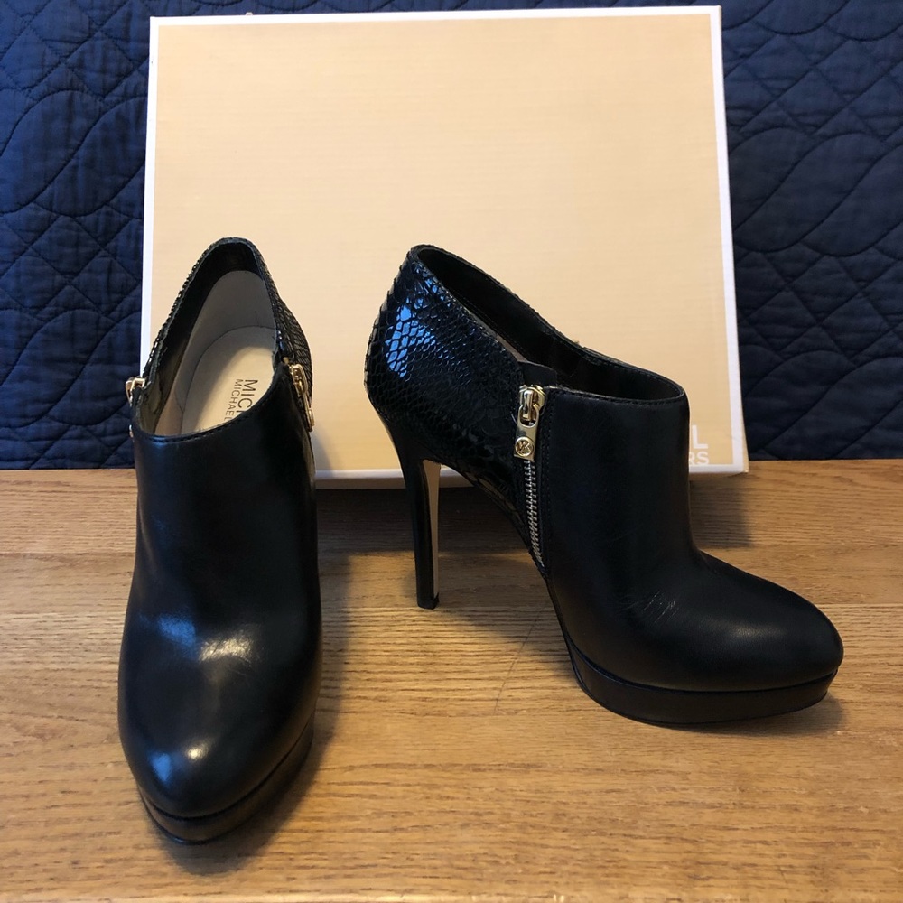 Michael Kors York Bootie